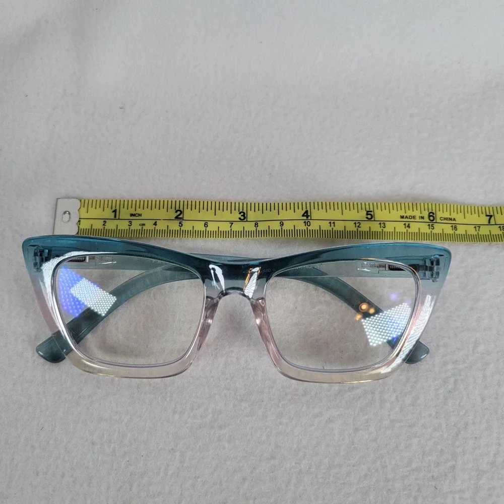 Prive Revaux Womens Reading Glasses Fist Bump Cat Eye +1.50 Ombre Blue Retro 50s